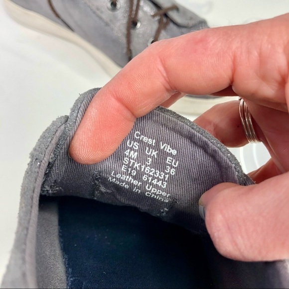 Sperry metallic silver suede lace-up sneakers 6 - Picture 10 of 11